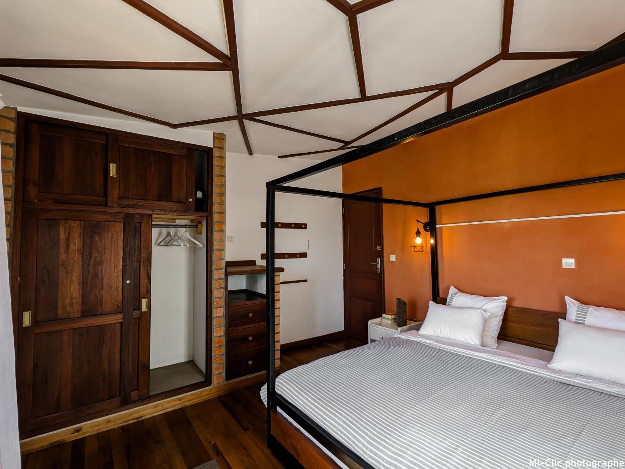 Manga Blue'S Guest House Fianarantsoa Exteriör bild