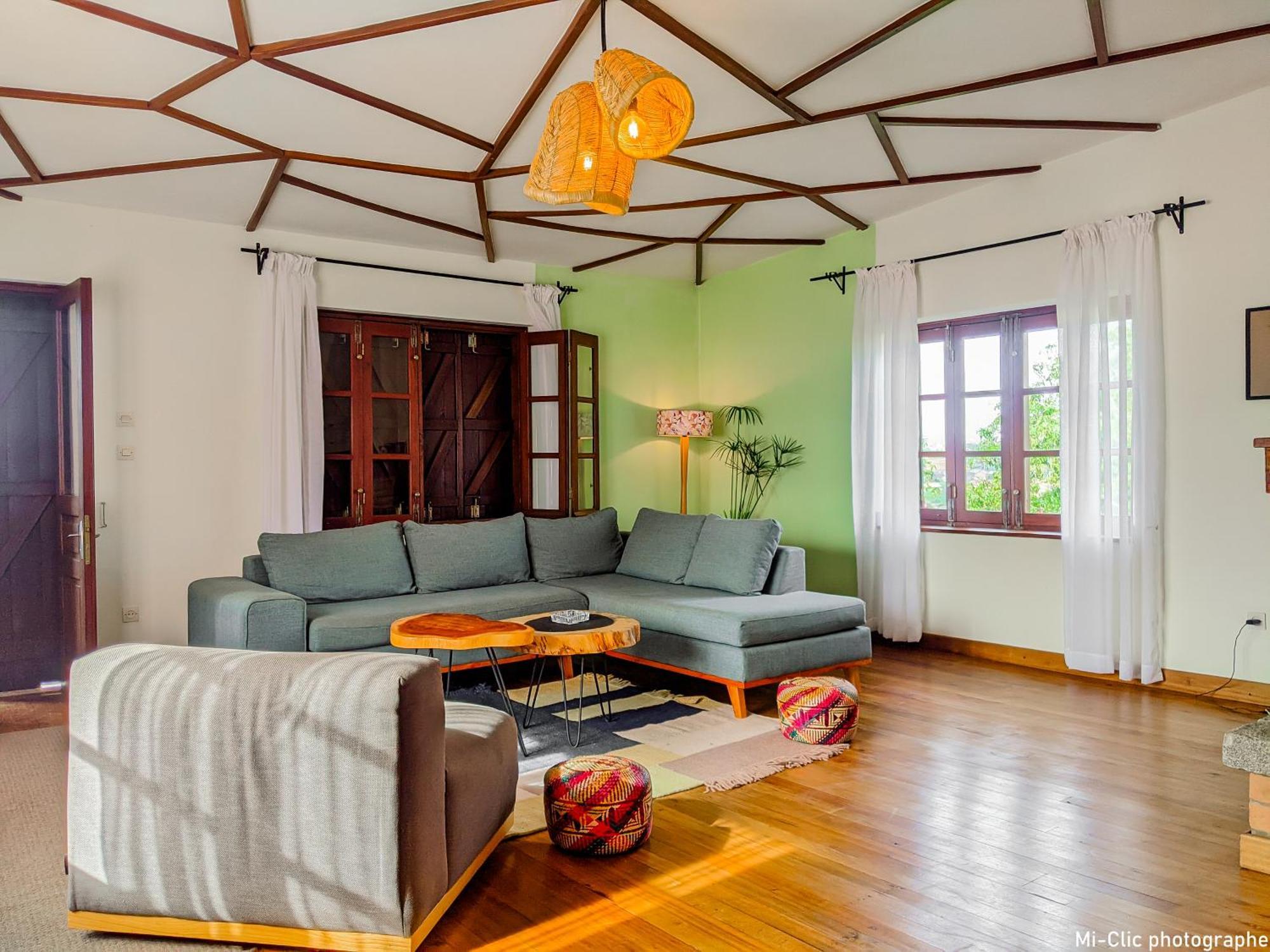 Manga Blue'S Guest House Fianarantsoa Exteriör bild