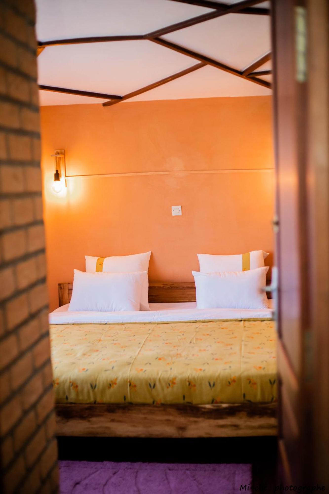Manga Blue'S Guest House Fianarantsoa Exteriör bild